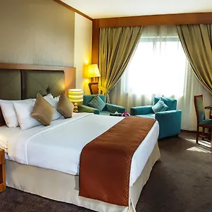 https://summit-hotel.sharjah-hotels.com