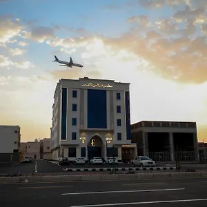 Hotel E 